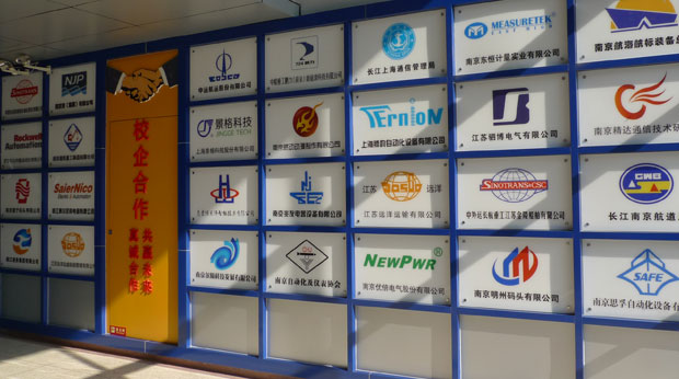 院?，F(xiàn)場仿真教學(xué)軟硬