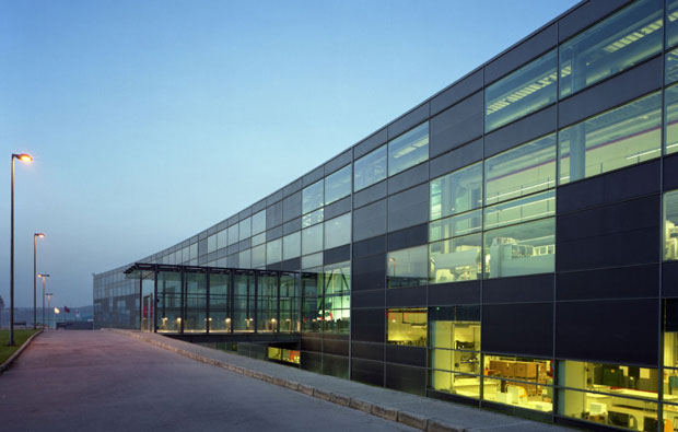 企業(yè)不要踏入狂熱工業(yè)自動(dòng)化改造的誤區(qū)！